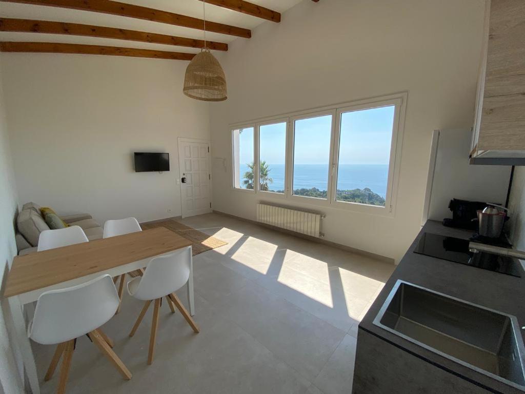 Appartamento Loft Casa Blanca Blanes Esterno foto
